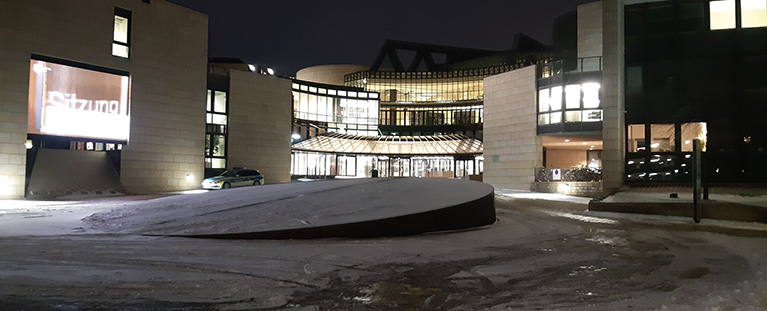 Der Düsseldorfer Landtag im Winter. Foto: Janine Maren Teipel